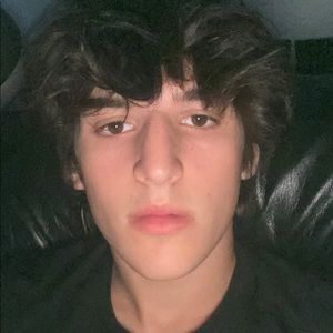 Meet your Posher, Eli